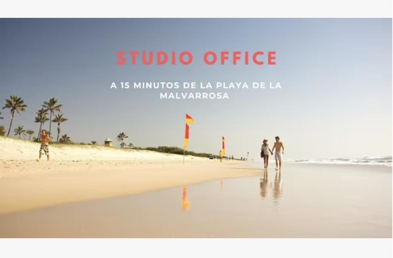Studio Office Reina 7 Valencia Exterior photo